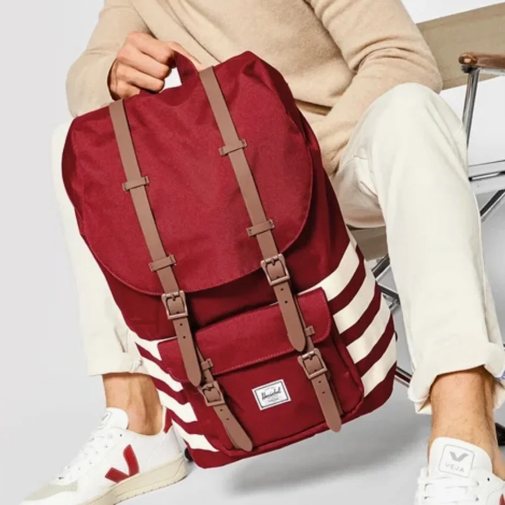 Herschel Supply Co. Retreat Rhubarb/Birch Stripe One Size